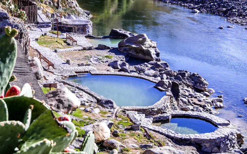 Termas y pueblos del Colca: Un circuito relajante en 2 días